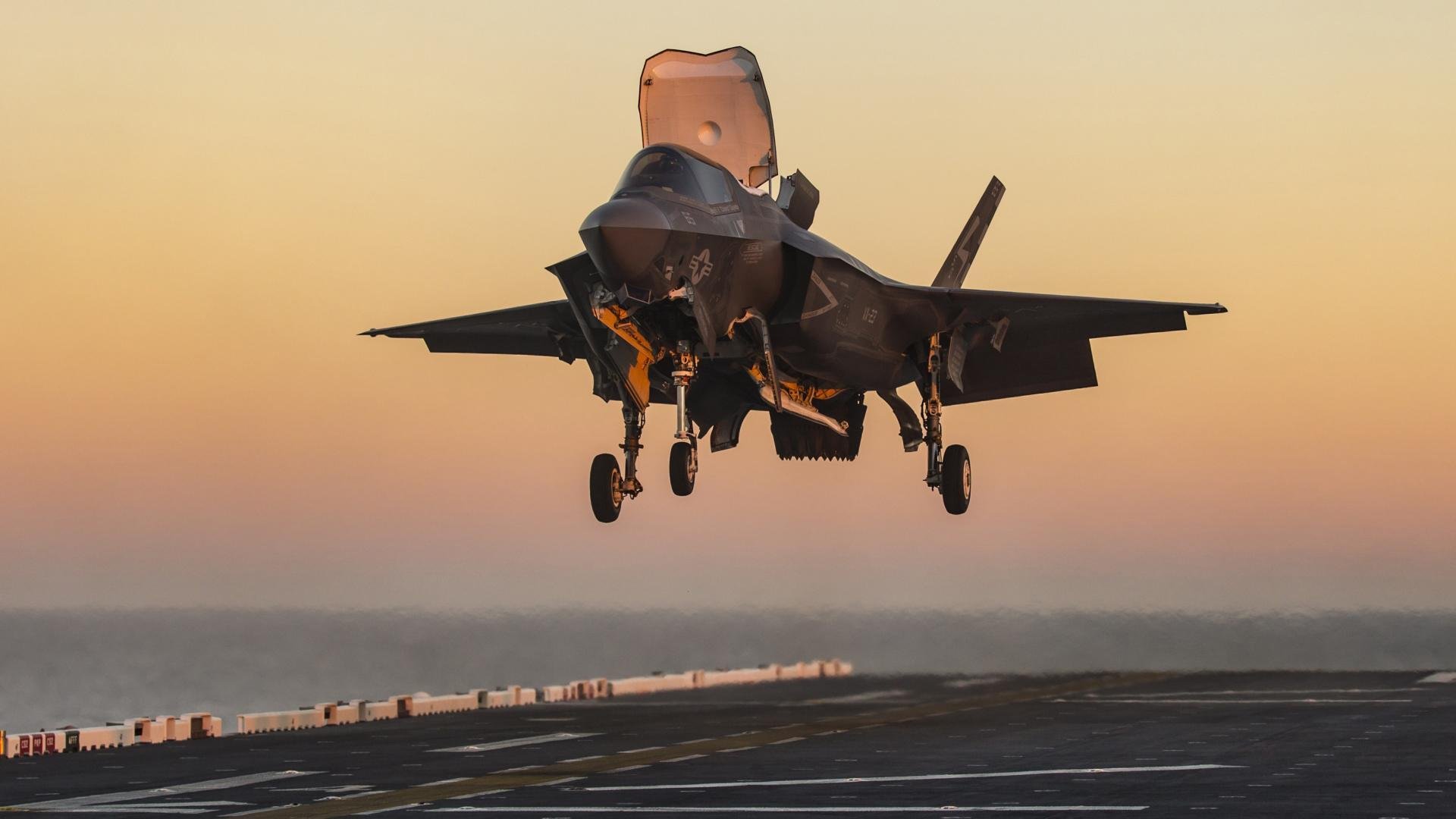 开云体育娱乐-年轻球员留洋尝试增加国际舞台经验宝贵，留洋球员的英语水平