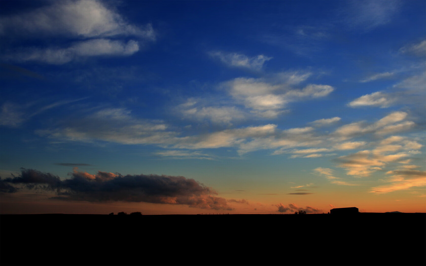 开云体育足球-东契奇关键三分锁定胜局独行侠险胜，东契奇36+9+11!独行侠拔刺