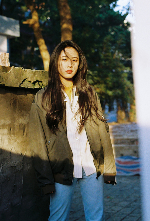 库里透露赛前例行仪式有助放松,库里赛场表现